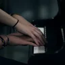 4 hands