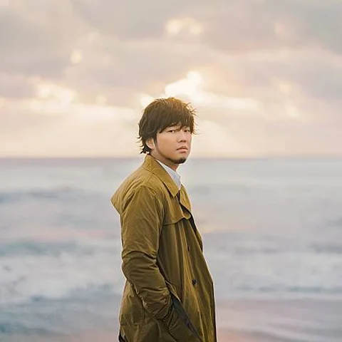 Motohiro Hata